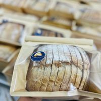 Bánh mì Sourdough thuần chay nguyên cám HC